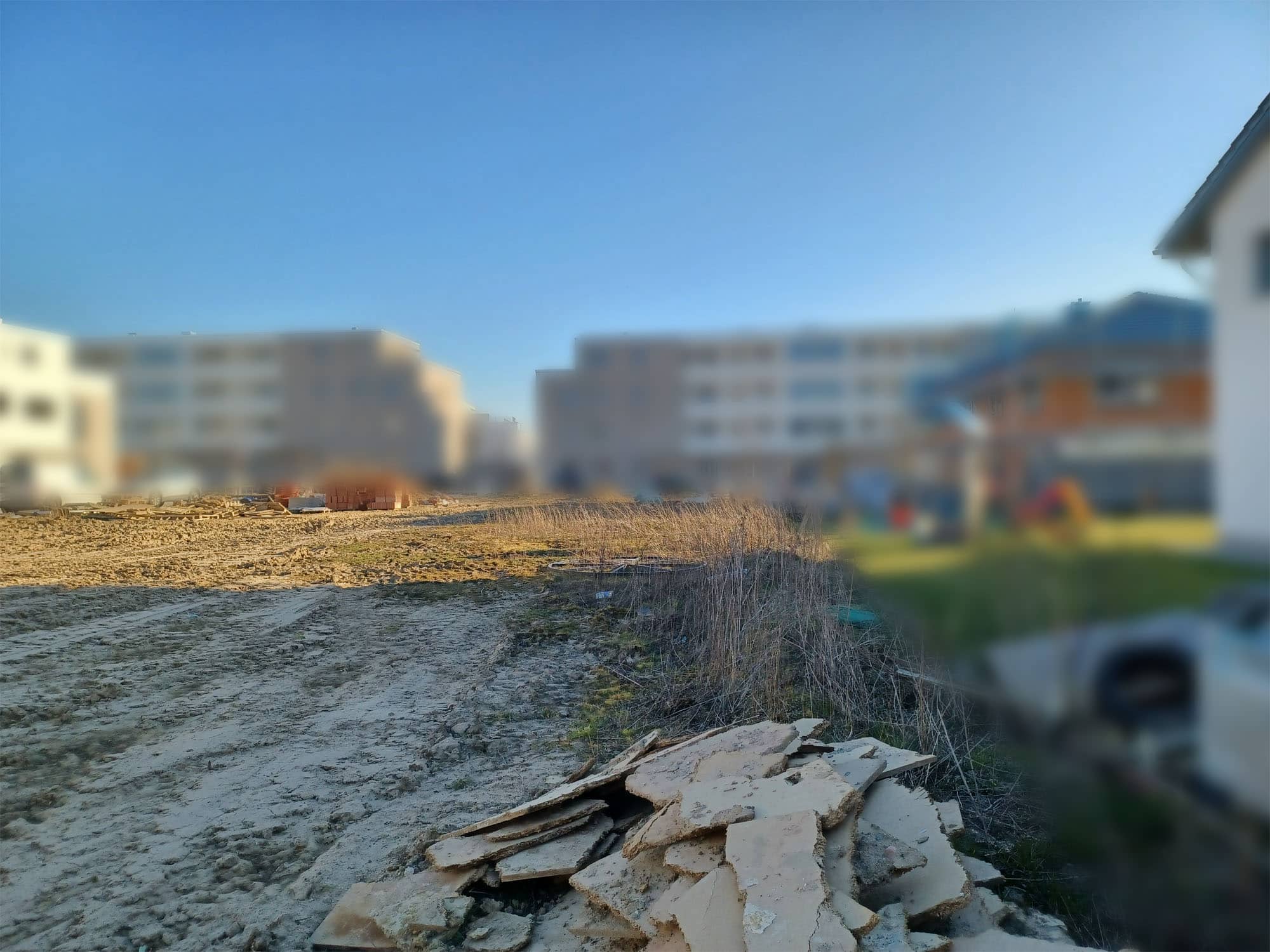 Vorher Bild für das Gartendesign: unbebaute und -bepflanzte Fläche